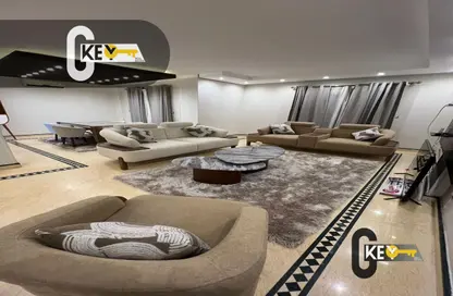 Apartment - 3 Bedrooms - 2 Bathrooms for rent in Talaat Mostafa St. - Rehab City Second Phase - Al Rehab - New Cairo City - Cairo