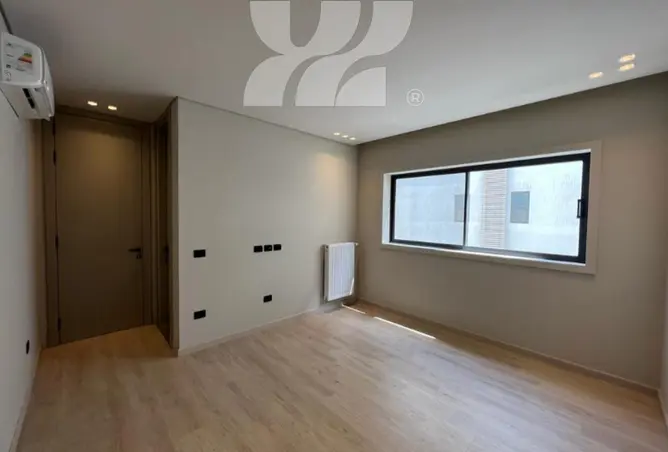 71144205 - Property Image 3
