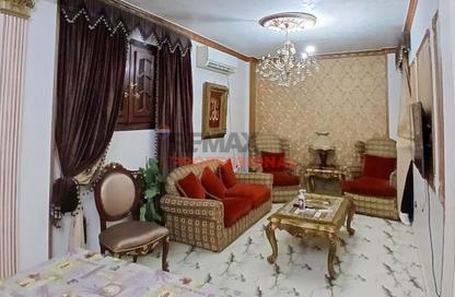 Apartment - 2 Bedrooms - 1 Bathroom for rent in Mahmoud Hassan Fahmy St. - Ibrahimia - Hay Wasat - Alexandria