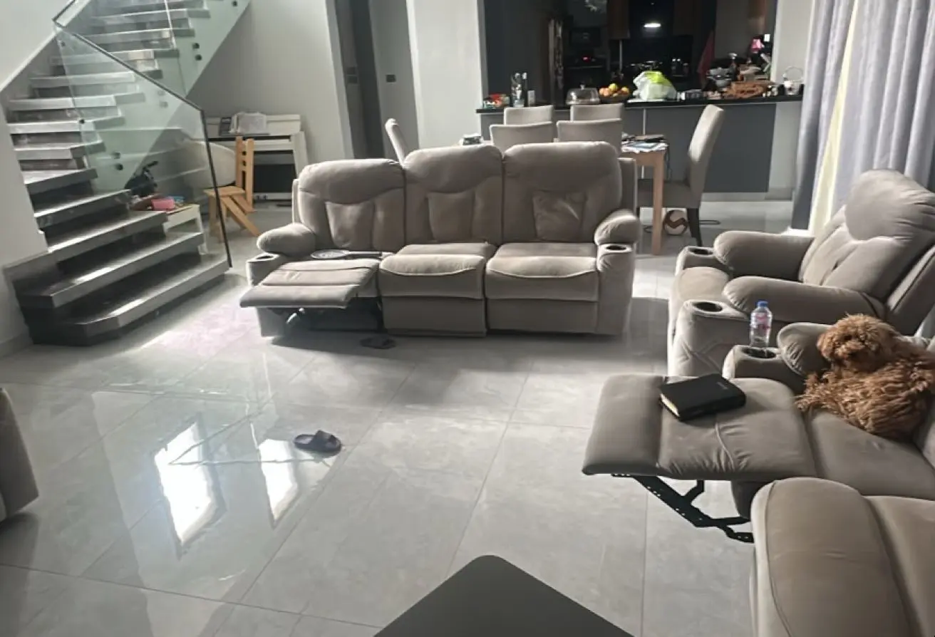 117021196 - Property Main Image