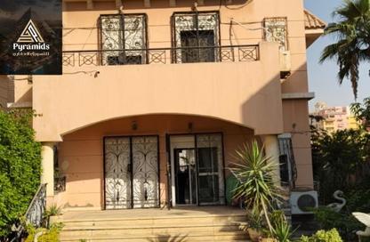 Villa - 5 Bedrooms - 4 Bathrooms for sale in Dream Land - Al Wahat Road - 6 October City - Giza