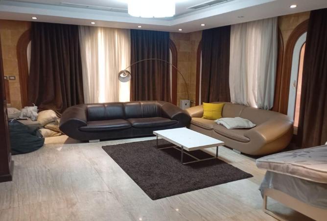 8711024 - Property Image 3