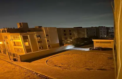 شقة - 3 غرف نوم - 2 حمامات للبيع في شارع الجزيرة - المستثمرين الجنوبية - مدينة القاهرة الجديدة - القاهرة