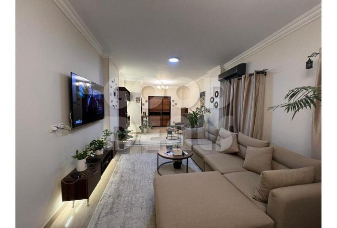 62893213 - Property Main Image