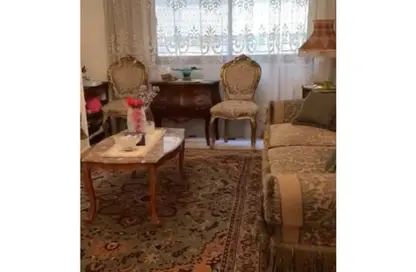 Apartment - 3 Bedrooms - 1 Bathroom for sale in Abdallah Ibn Al Taher St. - 6th Zone - Nasr City - Cairo