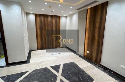 Office Space - Studio - 2 Bathrooms for rent in Trivium Square - North Teseen St. - The 5th Settlement - New Cairo City - Cairo