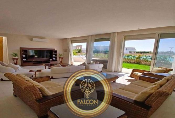 8643638 - Property Image 2