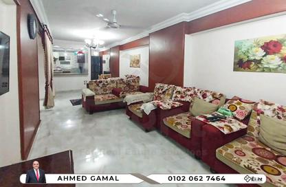 Apartment - 3 Bedrooms - 2 Bathrooms for sale in Gamal Abdel Nasser St. - El Mandara - Hay Than El Montazah - Alexandria