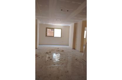 Apartment - 3 Bedrooms - 2 Bathrooms for rent in Gate 4 - Mena - Hadayek El Ahram - Giza