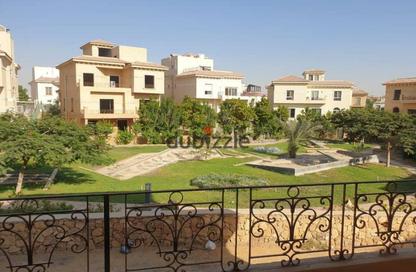 فيلا - 5 غرف نوم - 5 حمامات للايجار في ريحانا فيلاز - امتداد المستثمرين الشمالية - مدينة القاهرة الجديدة - القاهرة