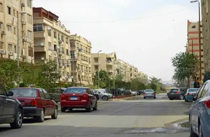Apartment - 3 Bedrooms - 1 Bathroom for sale in Al Arqam Ibn Abi Al Arqam St. - El Mearag City - Zahraa El Maadi - Hay El Maadi - Cairo