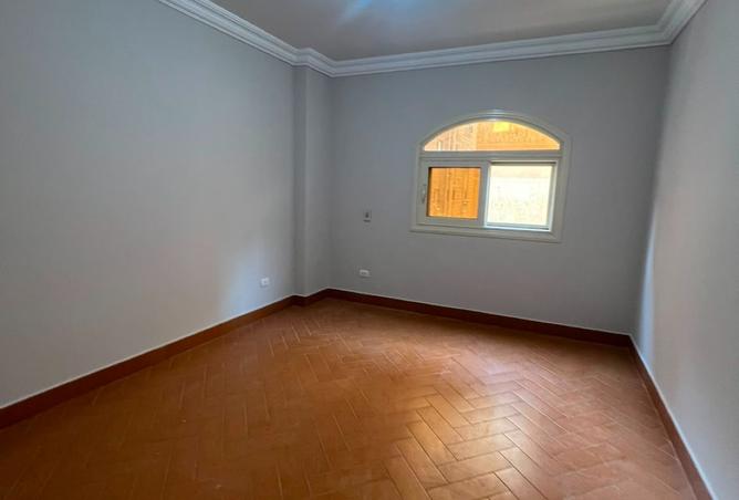 102625285 - Property Image 2