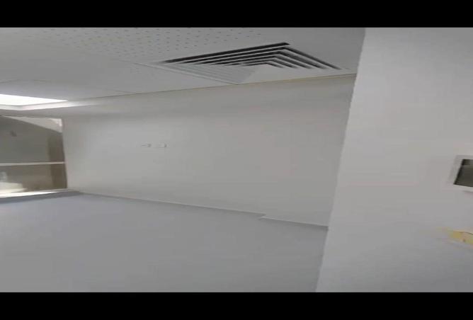 81822443 - Property Image 3