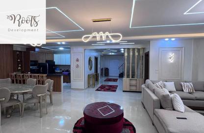Villa - 7 Bedrooms - 5 Bathrooms for rent in Marina 5 - Marina - Al Alamein - North Coast Villa - 7 Bedrooms - 5 Bathrooms for rent in Marina 5 - Marina - Al Alamein - North Coast