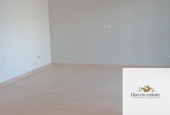 102906361 - Property Main Image