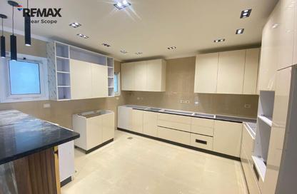 Apartment - 3 Bedrooms - 3 Bathrooms for rent in Garden Residence - Hyde Park - New Cairo City - Cairo