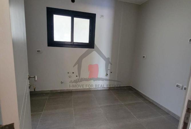 76223682 - Property Image 3