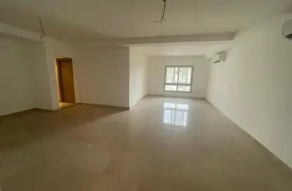 Apartment - 2 Bedrooms - 2 Bathrooms for rent in The Fourteen Golf Residences - Uptown Cairo - Mokattam - Cairo