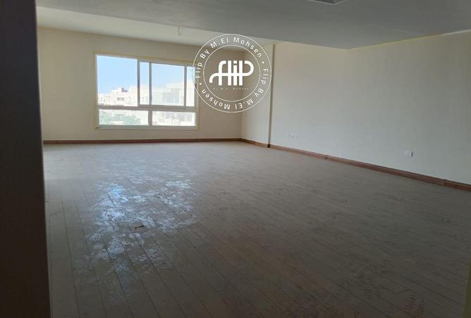 75955323 - Property Image 3