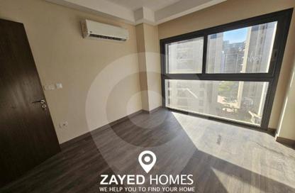 Apartment - 2 Bedrooms - 2 Bathrooms for rent in Park Side Residence - Zed Towers - Sheikh Zayed Compounds - Sheikh Zayed City - Giza