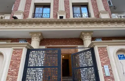 Apartment - 3 Bedrooms - 3 Bathrooms for sale in El Banafseg Apartment Buildings - El Banafseg - New Cairo City - Cairo
