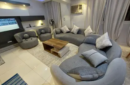 Apartment - 2 Bedrooms - 2 Bathrooms for rent in Gamal Al Din Elshayal St. - Al Hadiqah Al Dawliyah - 7th District - Nasr City - Cairo