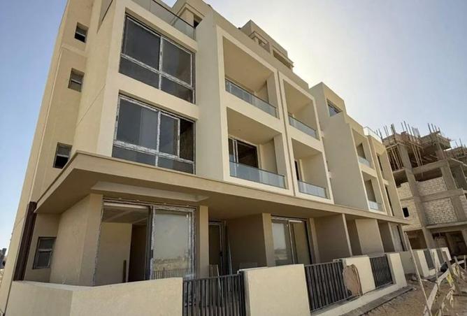 98004667 - Property Image 3