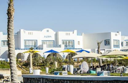 Chalet - 3 - 2 for sale in Mountain View - Ras Al Hekma - North Coast