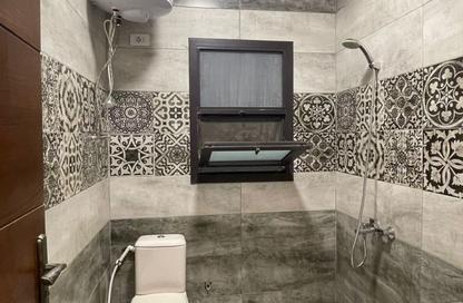 Apartment - 3 Bedrooms - 2 Bathrooms for sale in The Courtyard - 12th District - Sheikh Zayed City - Giza