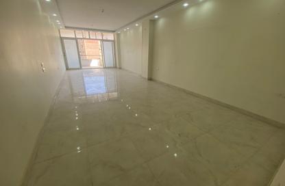 Office Space - Studio - 2 Bathrooms for rent in King Faisal St. - Akher Faisal - Faisal - Hay El Haram - Giza
