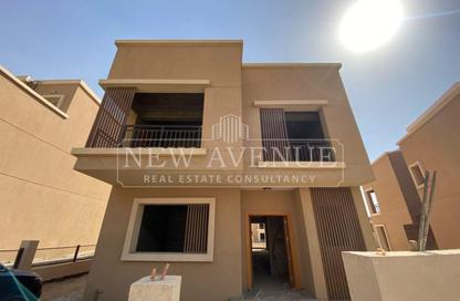 Villa - 3 - 4 for sale in Taj City - 5th Settlement Compounds - The 5th Settlement - New Cairo City - Cairo