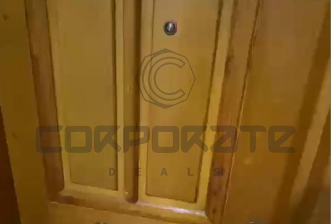 98829635 - Property Image 2