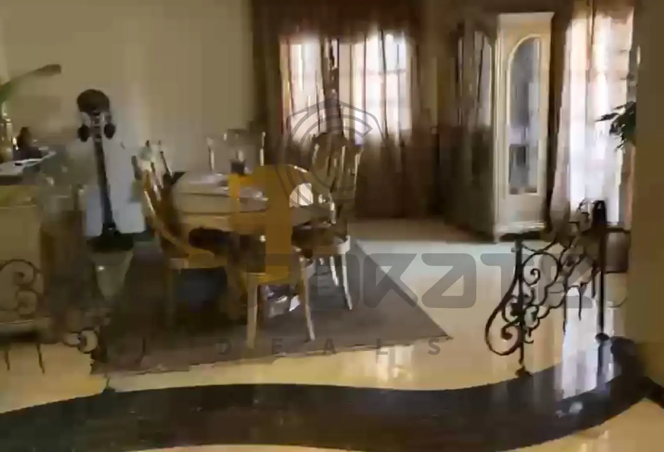 98829635 - Property Main Image