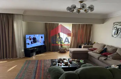 Apartment - 3 Bedrooms - 2 Bathrooms for sale in Zahraa Al Maadi St. - Degla - Hay El Maadi - Cairo Apartment - 3 Bedrooms - 2 Bathrooms for sale in Zahraa Al Maadi St. - Degla - Hay El Maadi - Cairo