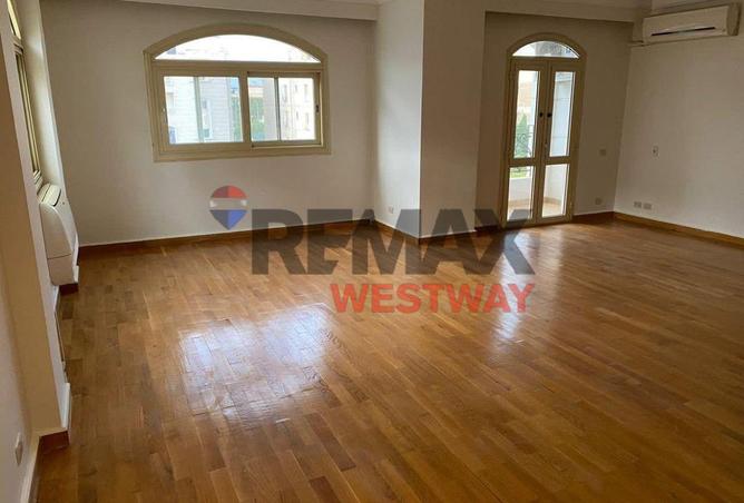 62409668 - Property Image 3