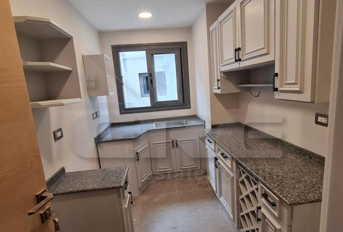 65163446 - Property Image 2