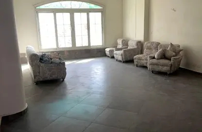 Apartment - 3 Bedrooms - 2 Bathrooms for rent in Area D - Ganoob El Acadimia - New Cairo City - Cairo