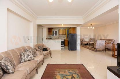 Apartment - 2 Bedrooms - 2 Bathrooms for rent in Smouha - Hay Sharq - Alexandria