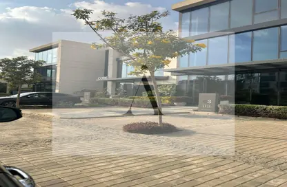 Whole Building - Studio - 3 Bathrooms for sale in Heartwork - The 5th Settlement - New Cairo City - Cairo