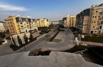 Apartment - 2 Bedrooms - 3 Bathrooms for sale in Garden Residence - Hyde Park - New Cairo City - Cairo