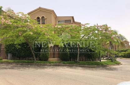 Villa - 6 - 6 for sale in Katameya Hills - 5th Settlement Compounds - The 5th Settlement - New Cairo City - Cairo