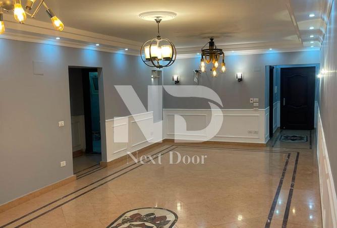 102066493 - Property Image 3