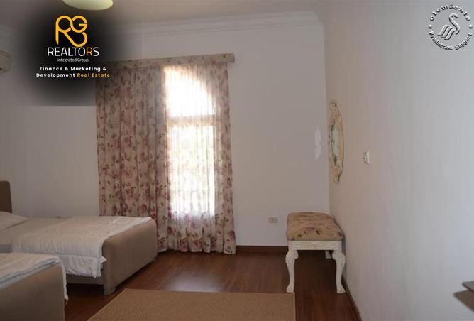 102907360 - Property Image 3