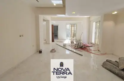 شقة - 5 غرف نوم - 4 حمامات للبيع في الحي التاسع - الشيخ زايد - الجيزة