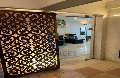 Apartment - 3 Bedrooms - 3 Bathrooms for sale in Al Nasr St. - El Laselky - New Maadi - Hay El Maadi - Cairo
