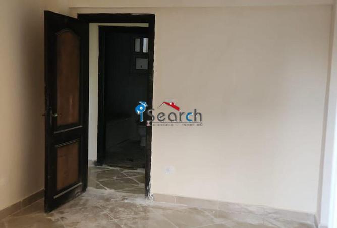 64390833 - Property Image 3