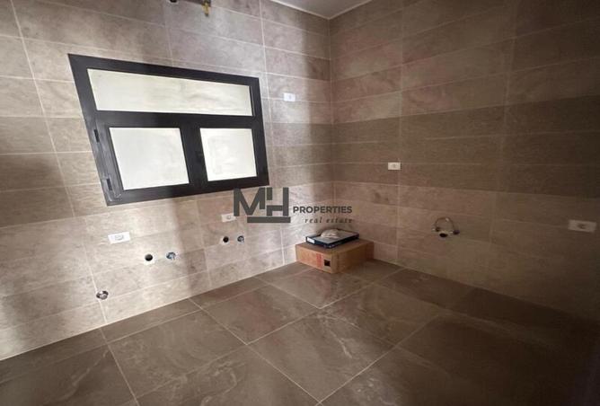 57493792 - Property Image 3