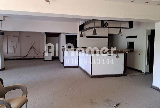 70372603 - Property Image 2