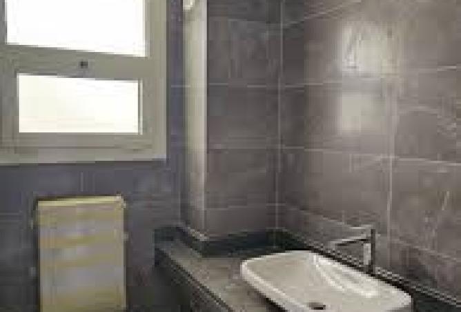98004009 - Property Image 3