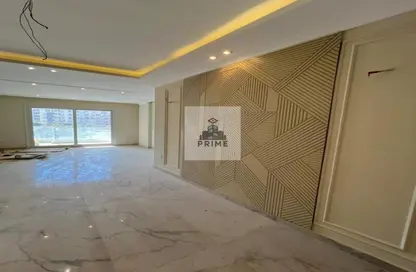 Apartment - 3 Bedrooms - 3 Bathrooms for rent in Mountain View iCity - 5th Settlement Compounds - The 5th Settlement - New Cairo City - Cairo